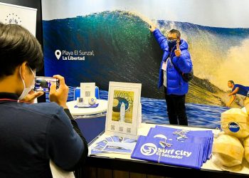 Las olas de Surf City llegan hasta Japón
