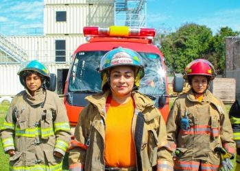 «Esperamos que el 50 % de todo el equipo de Bomberos llegue a conformarse por mujeres»: Juan Carlos Bidegain