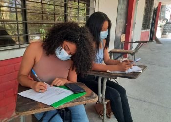 Aumentan estudiantes de nuevo ingreso en FMO-UES