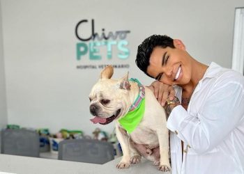 VIDEO: René Valdivieso destacó los servicios del hospital veterinario público Chivo Pets que recibió su mascota Mateo
