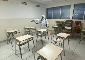 Supervisan aplicación de medidas de bioseguridad en las escuelas públicas de El Salvador