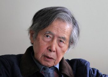 Hospitalizan de urgencia a expresidente peruano Fujimori por problemas cardíacos