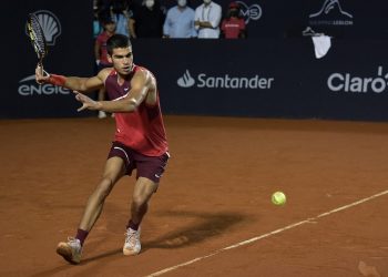 España se adelanta 2-0 ante Rumanía en el debut de Alcaraz en Copa Davis
