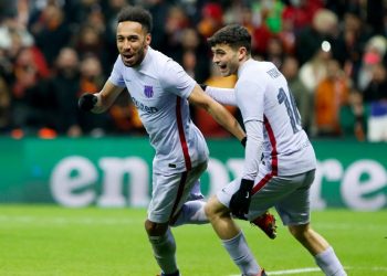 Barcelona remonta ante el Galatasaray y se mete en cuartos de la Europa League