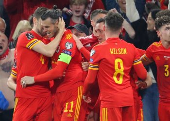 Un doblete de Bale envía a Gales a la final de la repesca mundialista a Catar 2022