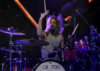 Taylor Hawkins, baterista de Foo Fighters, habría consumido marihuana, opioides y otras 8 sustancias