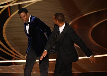 Chris Rock hace negocio tras la cachetada que le dio Will Smith