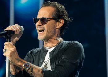 ¿Marc Anthony con nueva novia? El cantante es captado con Nadia Ferreira
