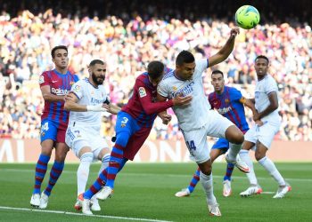 Real Madrid-Barcelona, un clásico que puede valer una Liga