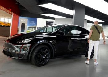 Tesla obtiene aprobación final para abrir su megafábrica cerca de Berlín