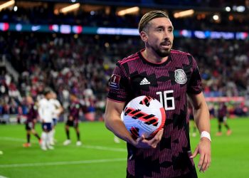 Mexicano Héctor Herrera será compañero de Darwin Cerén en el Houston Dynamo