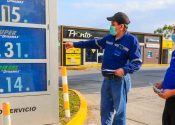 Ministerio de Economía realiza verificaciones de calidad y precio de combustible en gasolineras