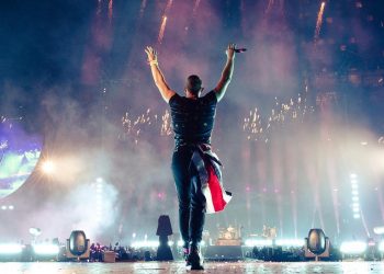 Coldplay realizó concierto inclusivo para personas sordas en Costa Rica