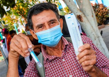 Pobladores de Apopa y Chalchuapa son beneficiados con pruebas PCR gratuitas por Ministerio de Salud