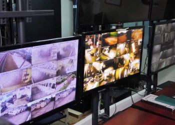 Autoridades verifican bloqueo de señal en las cárceles