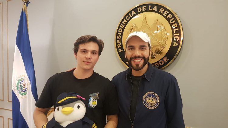 Representantes de la compañía se reunieron con el presidente Bukele para explicar su propuesta y su aporte al clúster de entretenimiento.