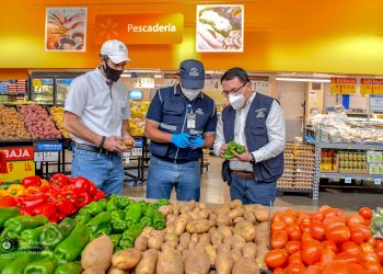 Realizan inspección de precios en supermercados y mercados de Mejicanos