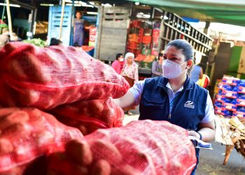 Gobierno de El Salvador mantendrá inspecciones para evitar abusos contra consumidores