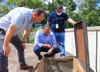 Presidente de ANDA verifica funcionamiento de planta de bombeo El Chayal, en Atiquizaya