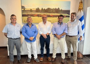 Presidente de Bandesal continúa gira en Uruguay y destaca «ambiente propicio» para intercambio económico