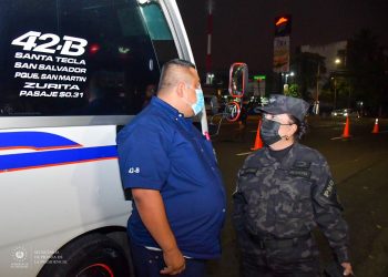 PNC impone más de 400 multas durante dos días de operativos