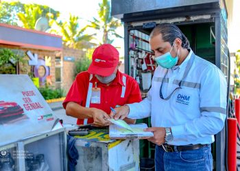 Ministerio de Economía ha realizado 1,004 inspecciones en gasolineras de diferentes puntos de El Salvador
