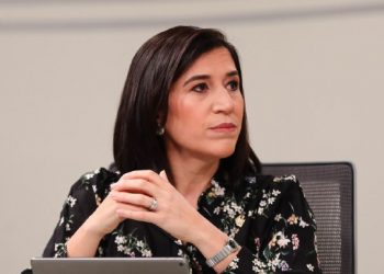 «Trabajamos con el Ministerio de Hacienda para que se haga efectivo el descuento en el costo de la gasolina»: ministra de Economía