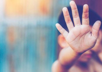 Detienen a madre que agredió a su hija de 10 meses en Usulután