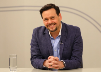 «Desde El Salvador podemos contar historias que enamoren al mundo»: Rodrigo Vidal, actor y productor mexicano