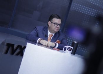 «La oposición no puede ser demócrata porque compraban a los diputados», Christian Guevara