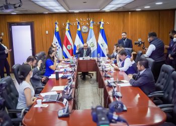 Comisión Política desarrolla entrevistas para presidente de Tribunal de Ética Gubernamental