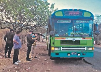 El VMT verifica tarifa en buses de la zona oriental