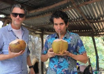 Bacilos ya se refresca en El Salvador y está listo para su concierto en Nuevo Cuscatlán