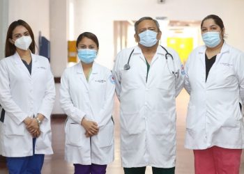El Hospital Zacamil prepara nefrólogas para nuevo centro  de hemodiálisis
