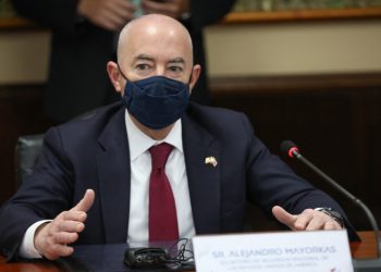 Título 42 no se aplicará a ucranianos, según DHS