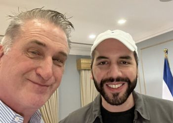 Daniel Baldwin anuncia que comenzará a filmar su primer proyecto salvadoreño el jueves