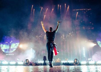 ¡Inolvidable! Pareja inmortaliza su boda con concierto de Coldplay de fondo en un TikTok