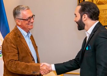 Multimillonarios muestran interés por proyectos estratégicos de El Salvador