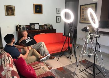 Youtuber promueve la cultura salvadoreña