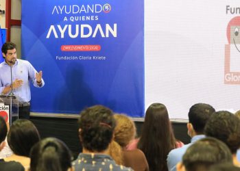 Emprendedores sociales recibirán 30 becas de formación