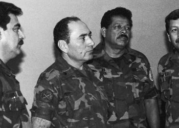 La Tandona, una cuestionada generación de militares que Cristiani promovió