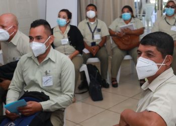 Más de 300 promotores se especializan en salud materno infantil