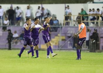 Chalatenango picó dos veces a Alianza y vuelve a ser líder del Clausura junto a Águila