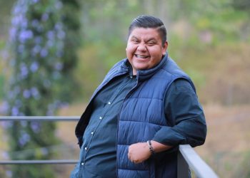 «Los medios de comunicación me enseñaron disciplina y forjaron mi carácter», locutor Erick Sánchez, «Sabrosón»