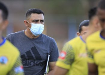 Carlos Romero, técnico de Limeño: «Hasta donde las matemáticas nos den nosotros no vamos a desistir»