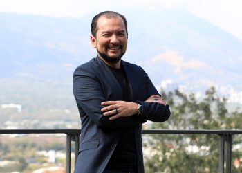 Riky Lemus dice «Aquí estamos»