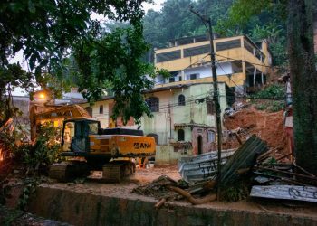 Fuertes lluvias dejan al menos 14 muertos en Brasil