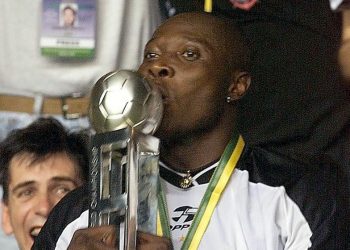 Exfutbolista colombiano Freddy Rincón muere en Cali tras accidente de tránsito