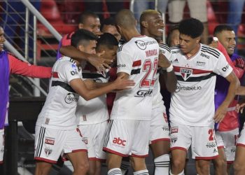 Sao Paulo gana 2-0 al Everton chileno y comanda el Grupo D de la Sudamericana
