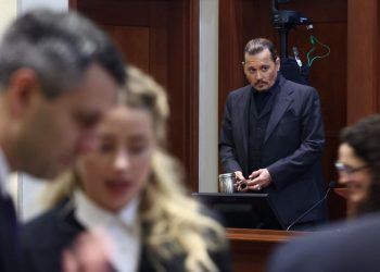 Johnny Depp sospecha que hija de Amber Heard podría ser de Elon Musk
